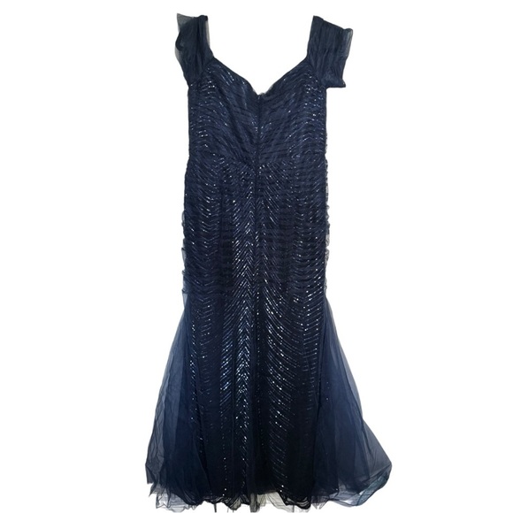 NWT David’s Bridal Galina Signature Sequins w/ Mesh Tulle Off The Shoulder Dress - Picture 6 of 10